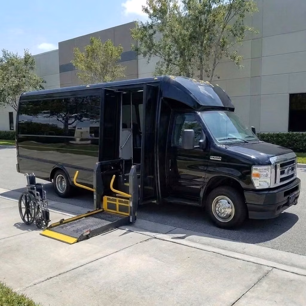 hammond 18 passenger minibus wheelchair lift