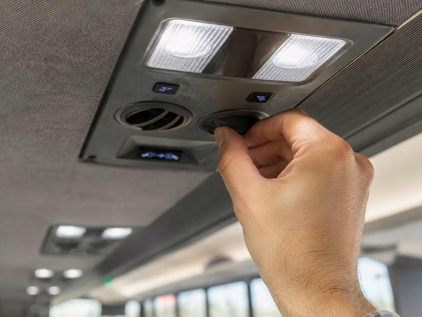 hammond charter bus climate control