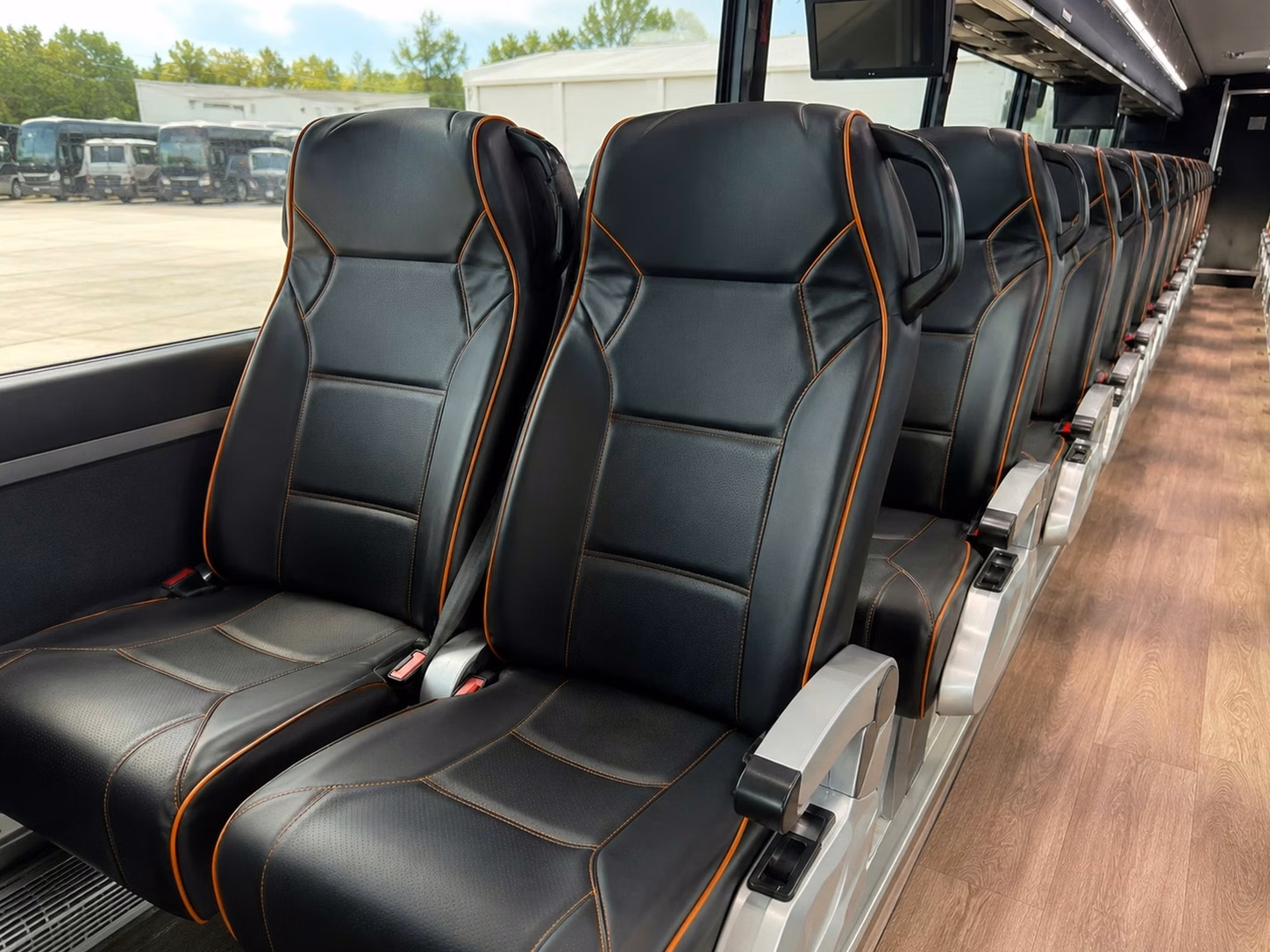 hammond private bus rentals for bridesmaids and groomsmen