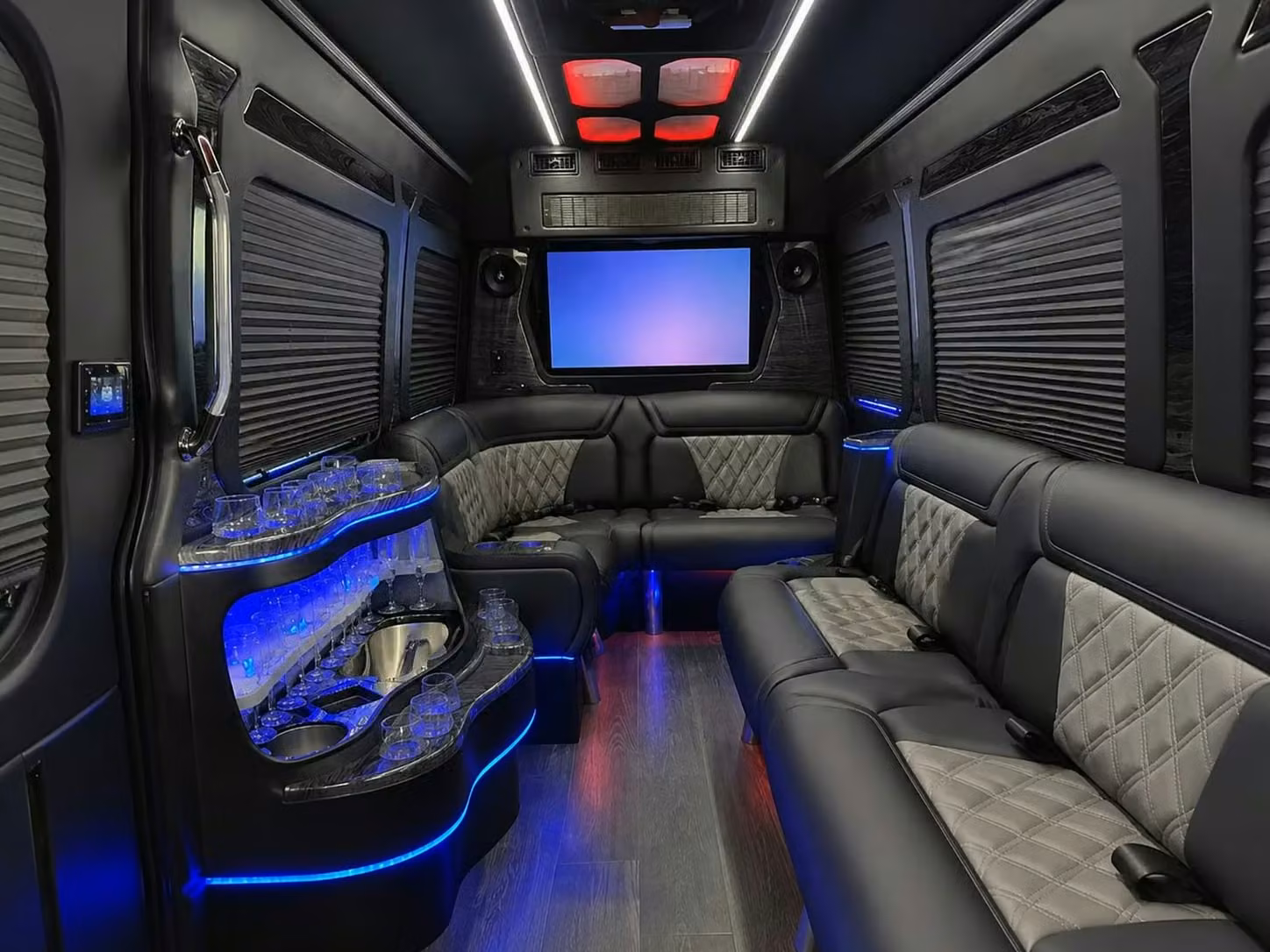 hammond private event bus rentals for groups of all sizes